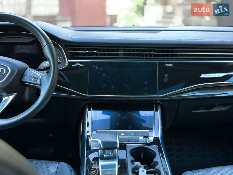 Внедорожник / Кроссовер Audi Q7 2023 в Киеве