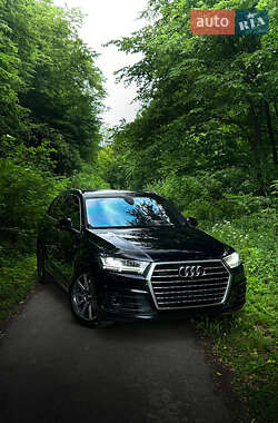 Audi Q7 2016