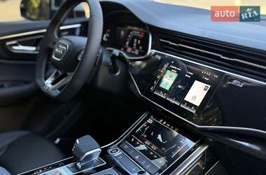 Внедорожник / Кроссовер Audi Q7 2022 в 