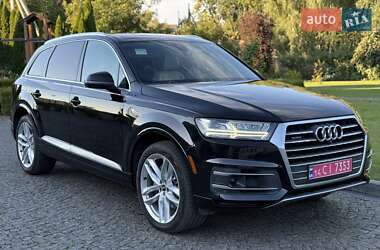Внедорожник / Кроссовер Audi Q7 2018 в 