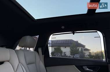 Внедорожник / Кроссовер Audi Q7 2018 в 
