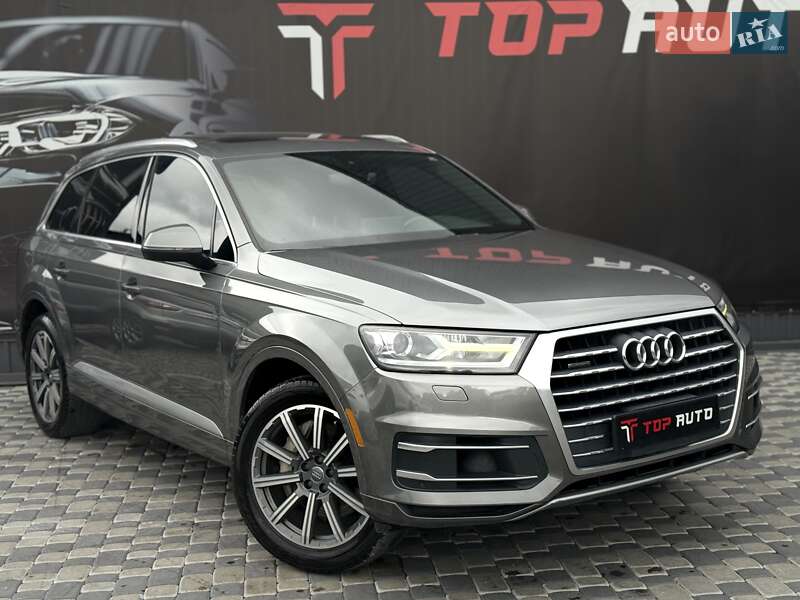 Внедорожник / Кроссовер Audi Q7 2017 в Львове