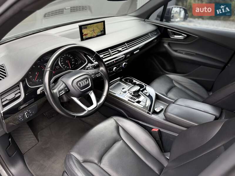 Внедорожник / Кроссовер Audi Q7 2017 в Львове