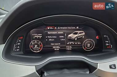 Внедорожник / Кроссовер Audi Q7 2016 в 