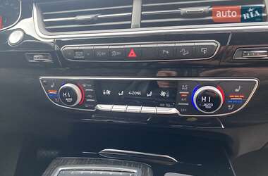Позашляховик / Кросовер Audi Q7 2016 в 