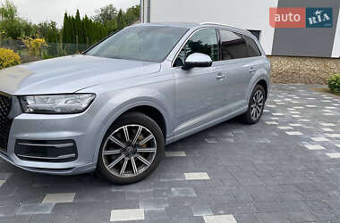 Audi Q7 2016