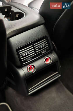 Внедорожник / Кроссовер Audi Q7 2011 в 