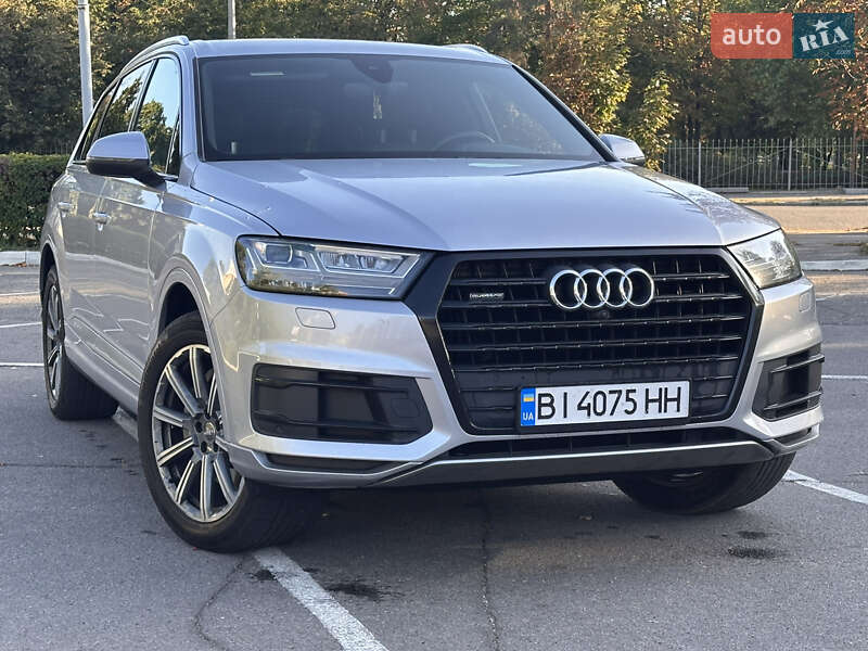 Внедорожник / Кроссовер Audi Q7 2018 в Черкассах