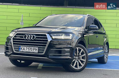 Внедорожник / Кроссовер Audi Q7 2017 в Киеве
