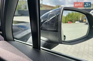 Позашляховик / Кросовер Audi Q7 2020 в 