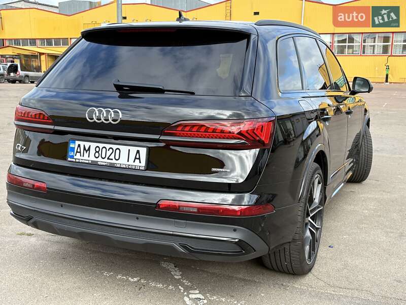 Внедорожник / Кроссовер Audi Q7 2020 в Житомире