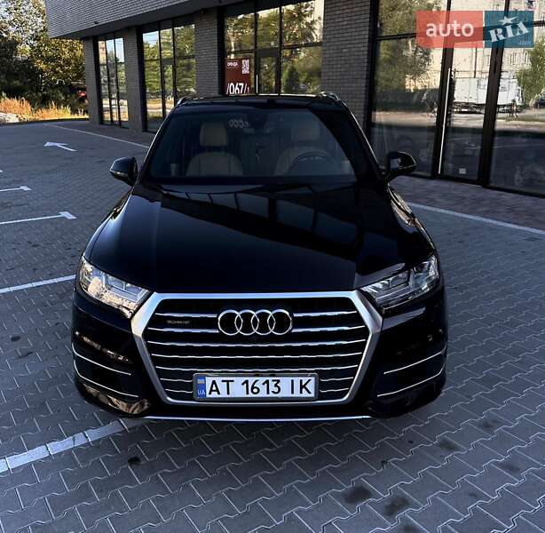 Внедорожник / Кроссовер Audi Q7 2016 в Ивано-Франковске