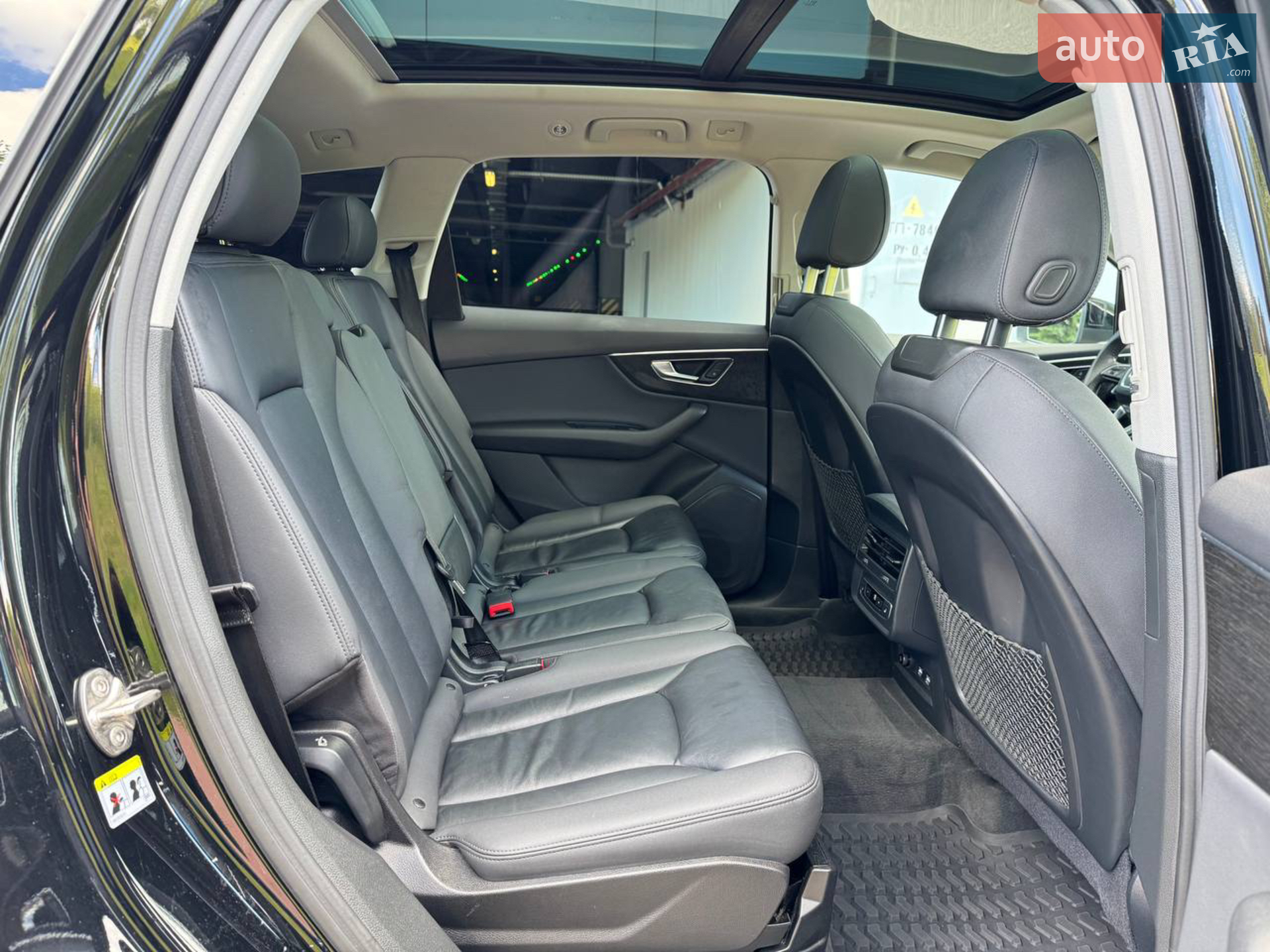 2020 Audi Q7 - мініатюра 19