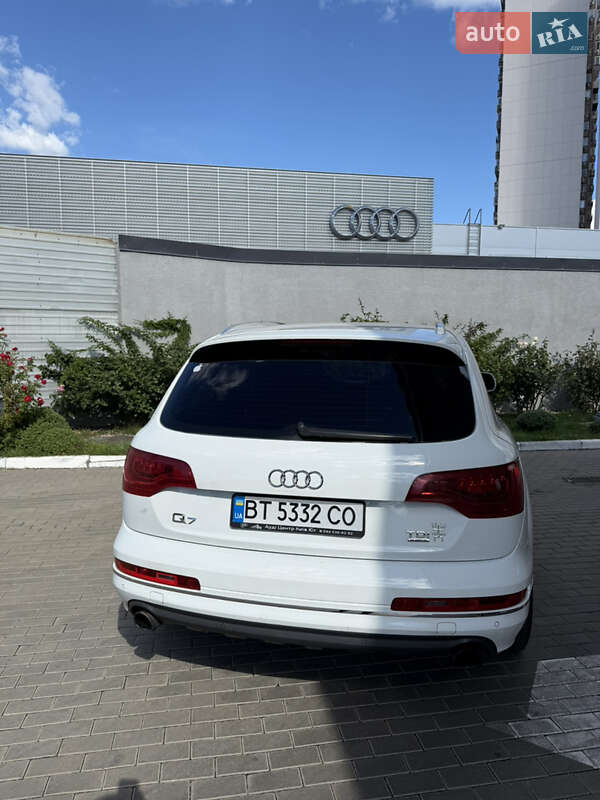 Внедорожник / Кроссовер Audi Q7 2014 в Одессе фото 12 Внедорожник / Кроссовер Audi Q7 2014 в Одессе