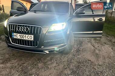 Позашляховик / Кросовер Audi Q7 2011 в 