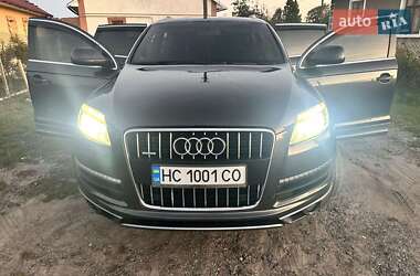 Позашляховик / Кросовер Audi Q7 2011 в 
