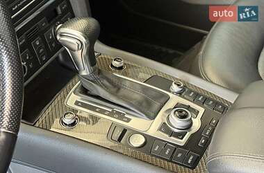 Внедорожник / Кроссовер Audi Q7 2014 в 
