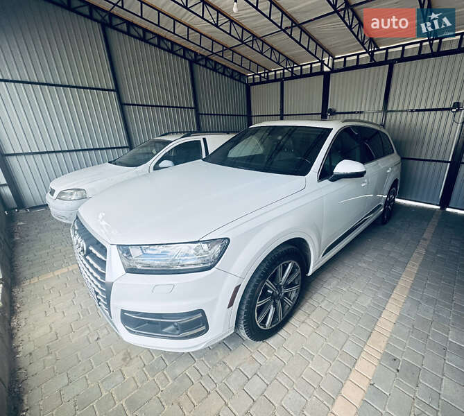 Внедорожник / Кроссовер Audi Q7 2016 в Одессе