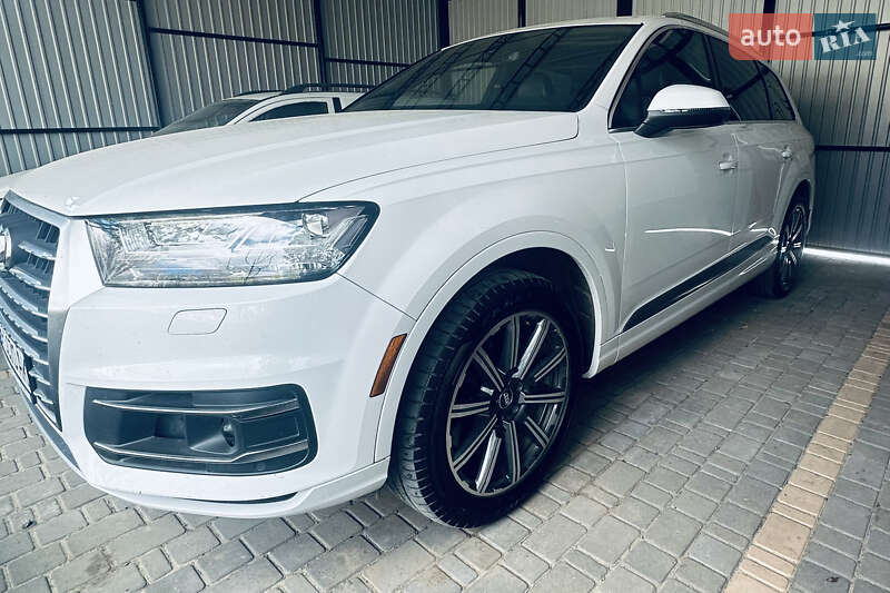Внедорожник / Кроссовер Audi Q7 2016 в Одессе