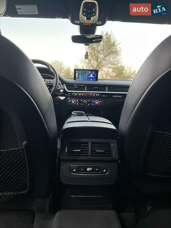 Внедорожник / Кроссовер Audi Q7 2017 в Киеве фото 11 Внедорожник / Кроссовер Audi Q7 2017 в Киеве