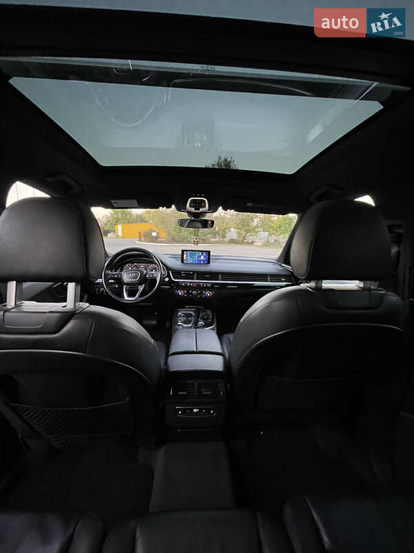Внедорожник / Кроссовер Audi Q7 2017 в Киеве фото 16 Внедорожник / Кроссовер Audi Q7 2017 в Киеве