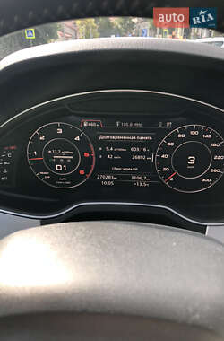 Внедорожник / Кроссовер Audi Q7 2015 в 