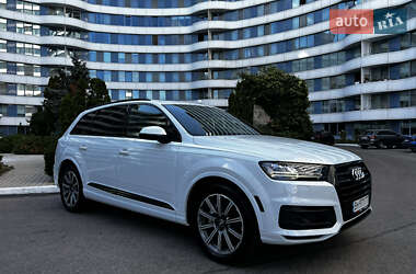 Audi Q7 2016