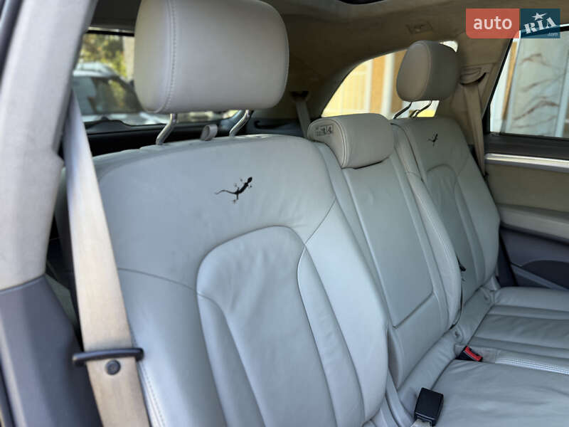 Внедорожник / Кроссовер Audi Q7 2009 в Тернополе