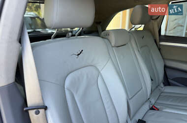 Позашляховик / Кросовер Audi Q7 2009 в 