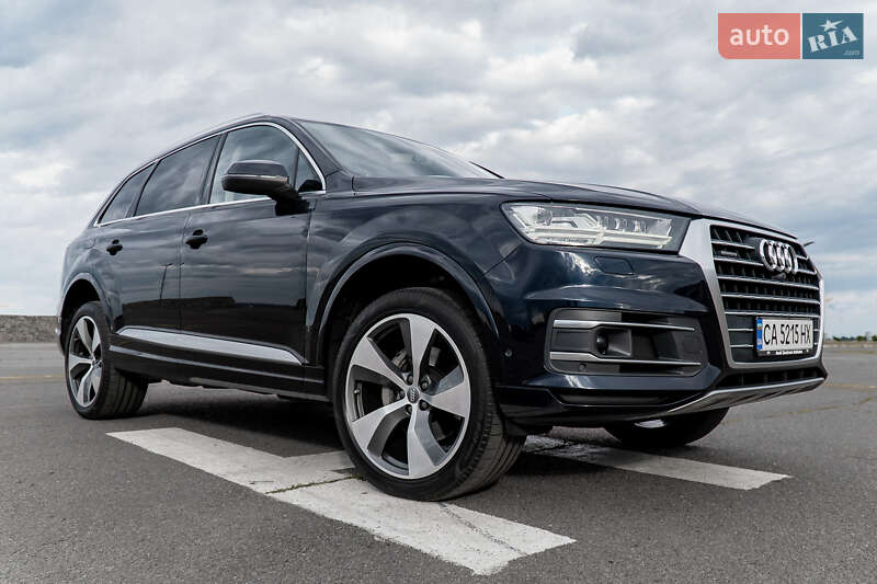 Позашляховик / Кросовер Audi Q7 2016 в Черкасах