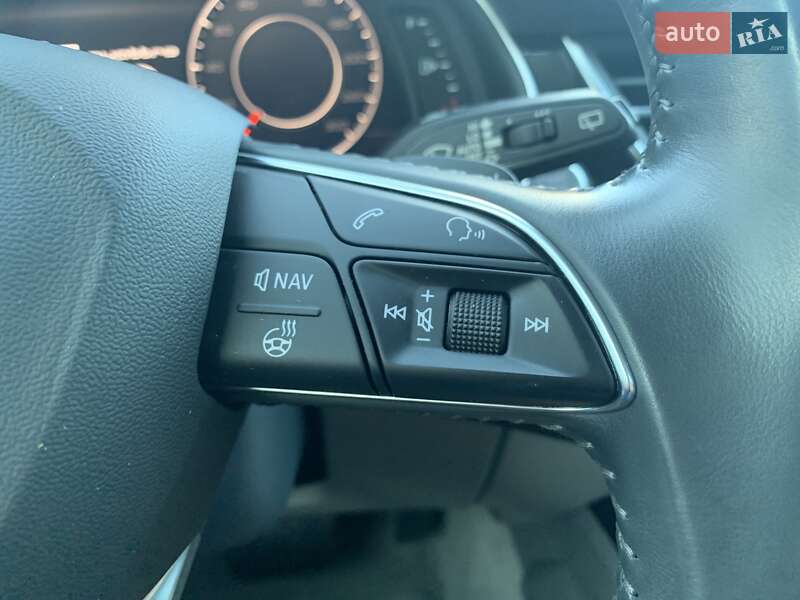 Позашляховик / Кросовер Audi Q7 2016 в Дрогобичі