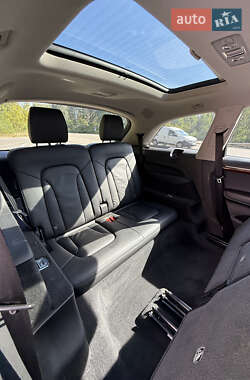 Позашляховик / Кросовер Audi Q7 2012 в 