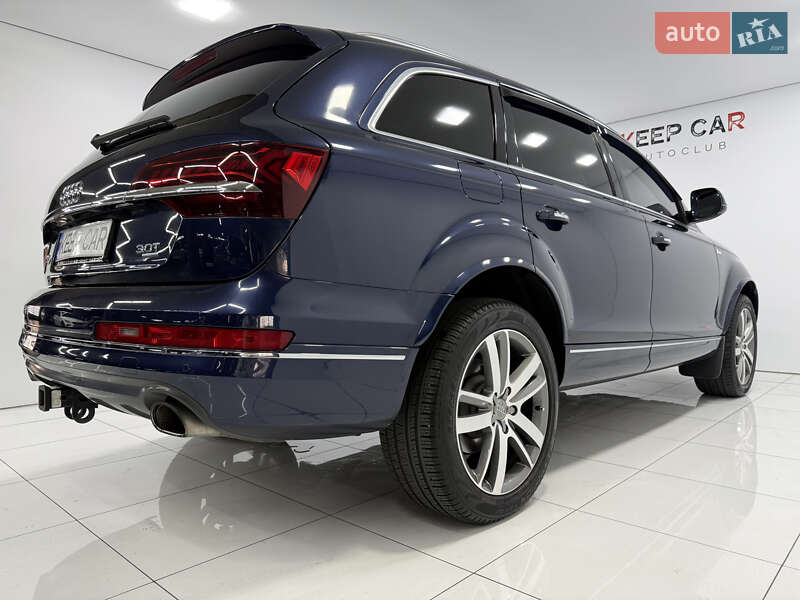 Позашляховик / Кросовер Audi Q7 2013 в Одесі