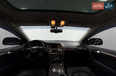 Внедорожник / Кроссовер Audi Q7 2013 в 
