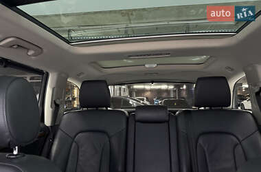 Внедорожник / Кроссовер Audi Q7 2013 в 