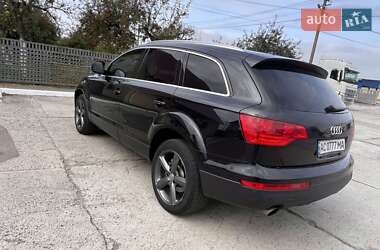 Позашляховик / Кросовер Audi Q7 2008 в 