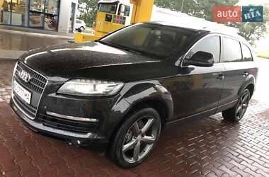 Позашляховик / Кросовер Audi Q7 2008 в Луцьку