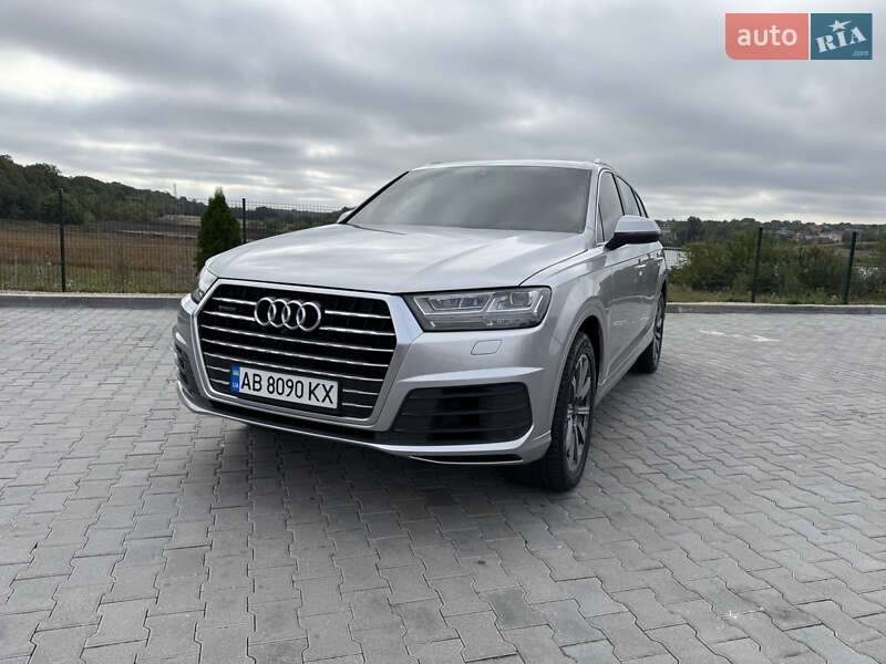 Внедорожник / Кроссовер Audi Q7 2017 в Виннице