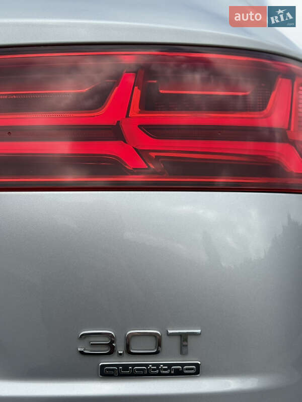 Внедорожник / Кроссовер Audi Q7 2017 в Виннице