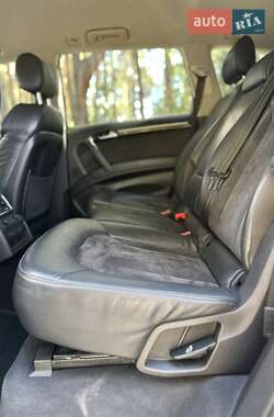 Внедорожник / Кроссовер Audi Q7 2013 в 