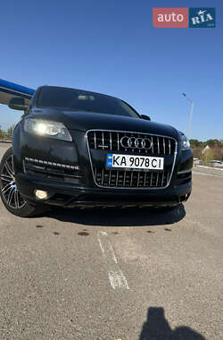 Позашляховик / Кросовер Audi Q7 2011 в Житомирі