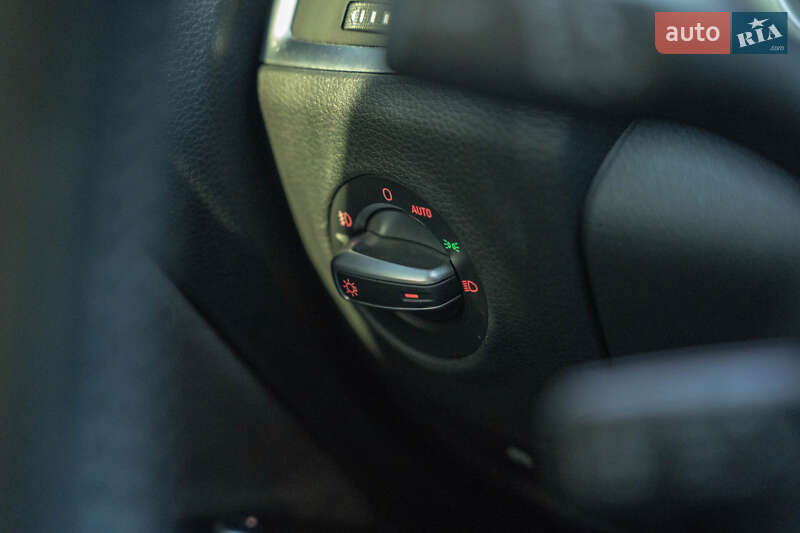 Внедорожник / Кроссовер Audi Q7 2010 в Черновцах