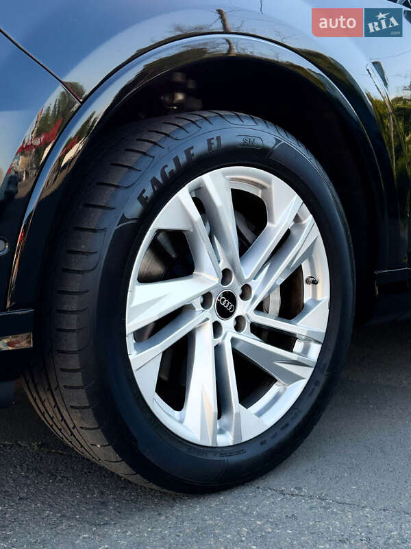 Позашляховик / Кросовер Audi Q7 2022 в Одесі фото 20 Позашляховик / Кросовер Audi Q7 2022 в Одесі