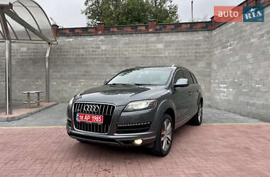 Позашляховик / Кросовер Audi Q7 2015 в Рівному