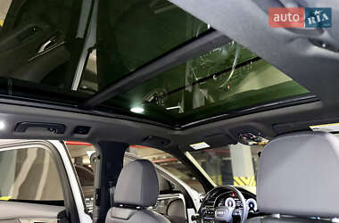 Позашляховик / Кросовер Audi Q7 2019 в 