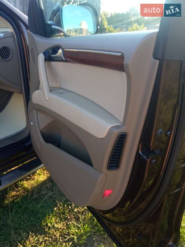 Внедорожник / Кроссовер Audi Q7 2010 в Славуте фото 7 Внедорожник / Кроссовер Audi Q7 2010 в Славуте