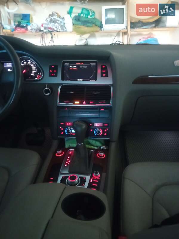 Внедорожник / Кроссовер Audi Q7 2010 в Славуте фото 14 Внедорожник / Кроссовер Audi Q7 2010 в Славуте