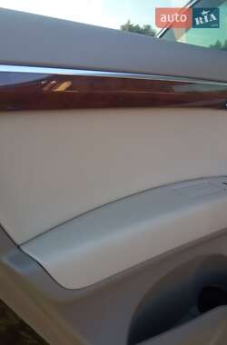 Внедорожник / Кроссовер Audi Q7 2010 в 