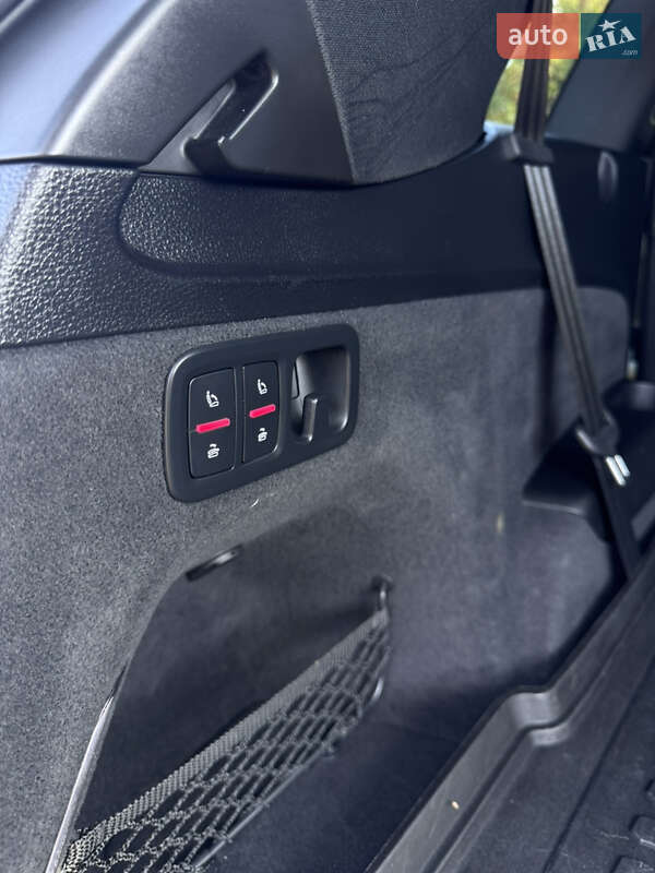 Внедорожник / Кроссовер Audi Q7 2017 в Чернигове