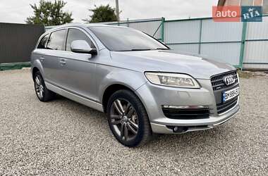 Внедорожник / Кроссовер Audi Q7 2006 в 